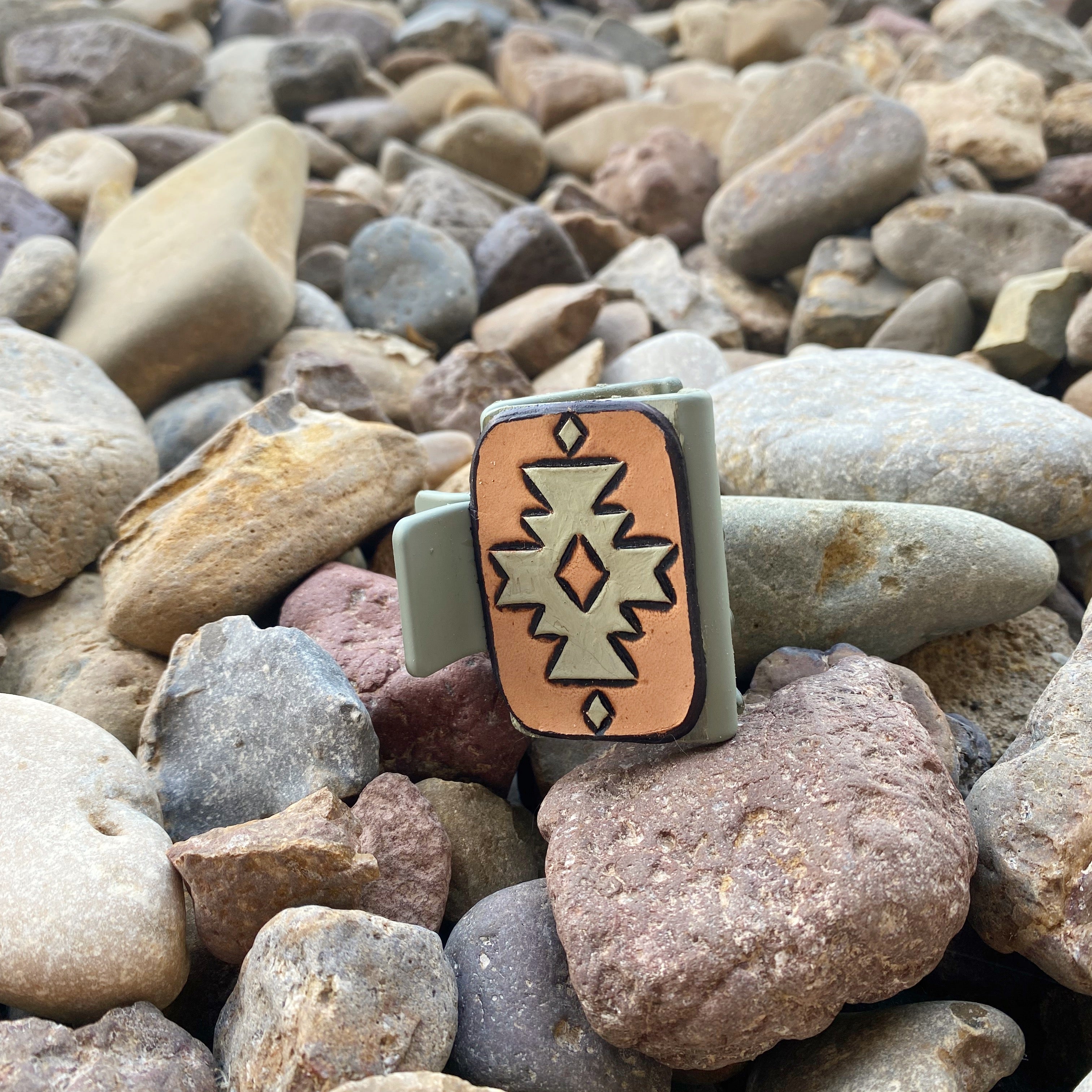 Leather Claw Clips 2”