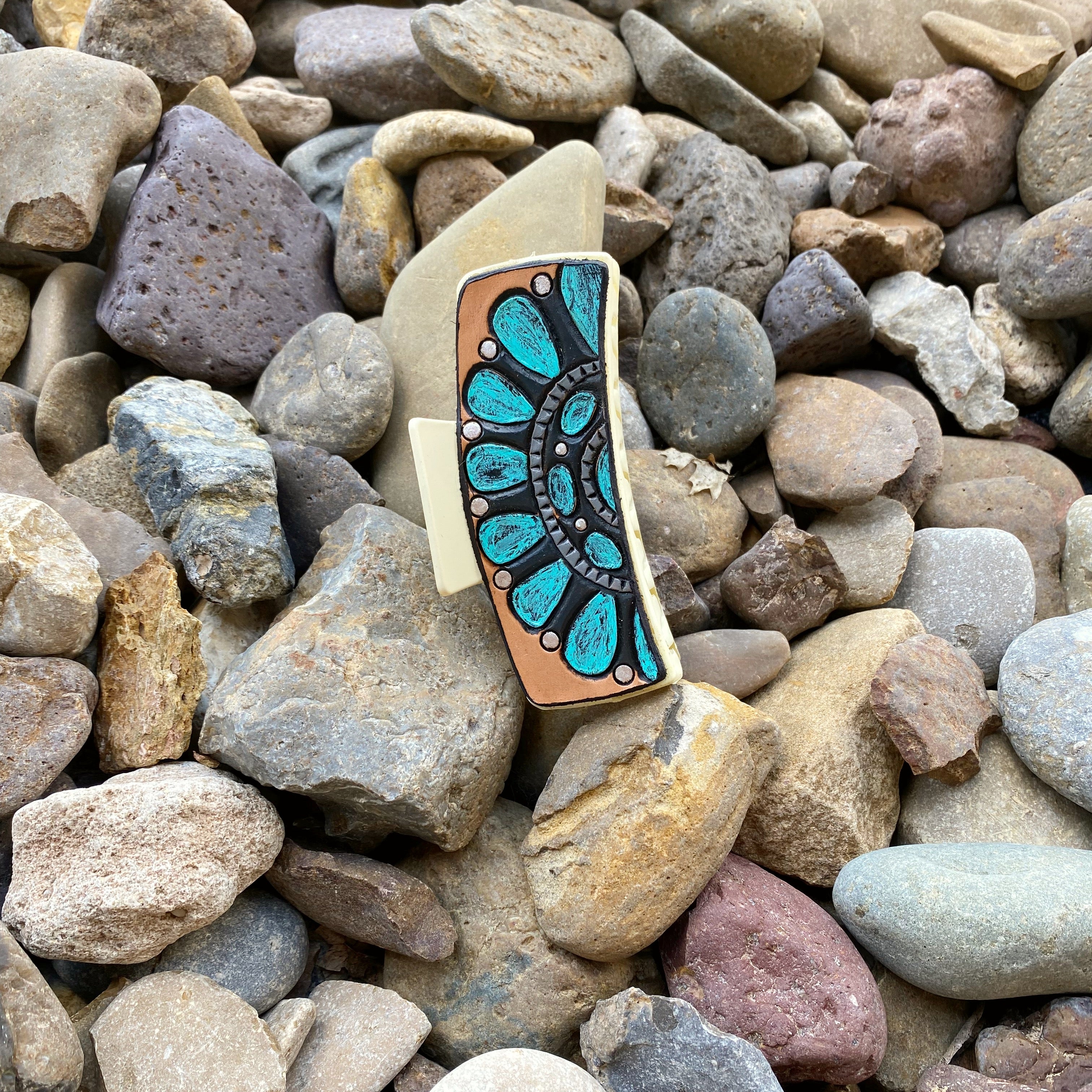 Leather Claw Clips 4”